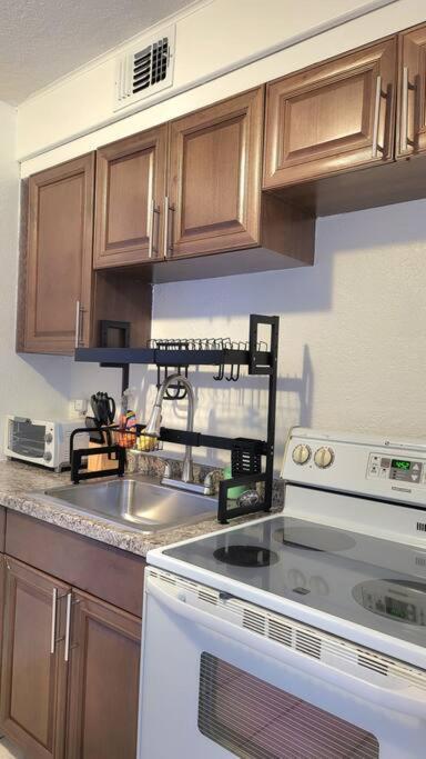 Entire Home By Siesta Key/Closed To Downtown ซาราโซตา ภายนอก รูปภาพ